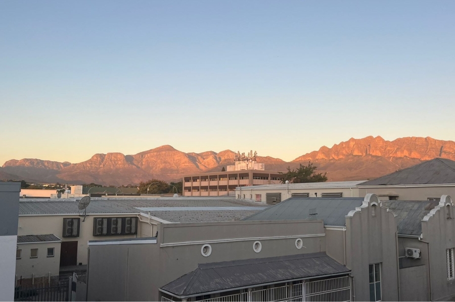2 Bedroom Property for Sale in Wellington North Western Cape